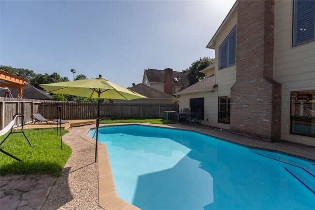 Building Photo - 1719 Galleon Oaks Dr