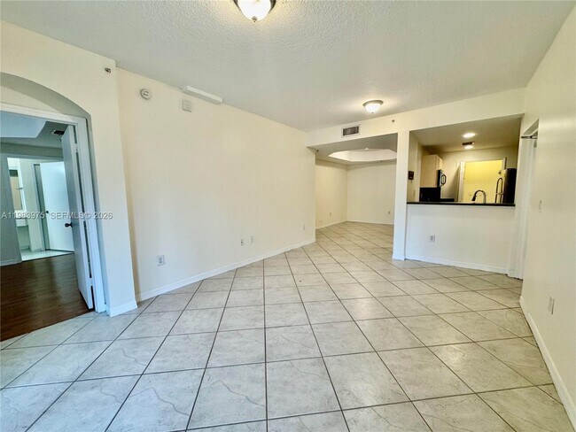 Building Photo - 6520 NW 114th Ave