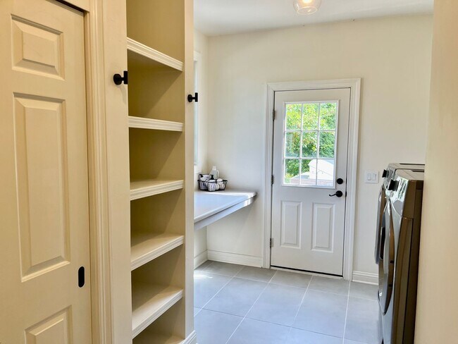 Building Photo - Luxurious Home in Legend of Bristlecomb