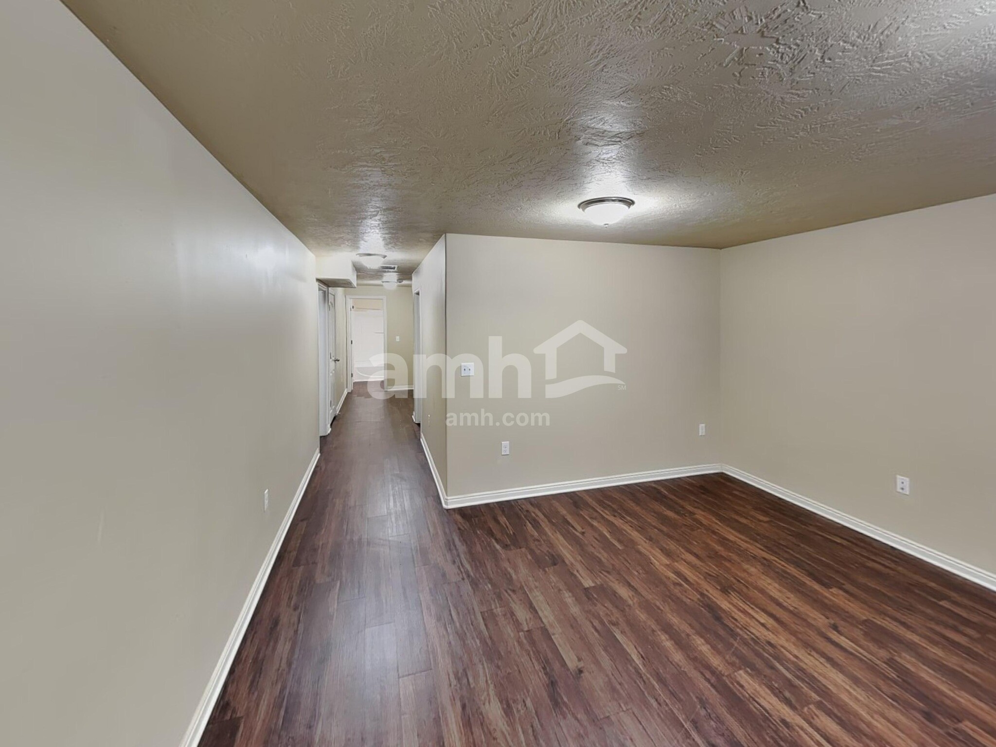 Building Photo - 4968 W Diamondback Dr