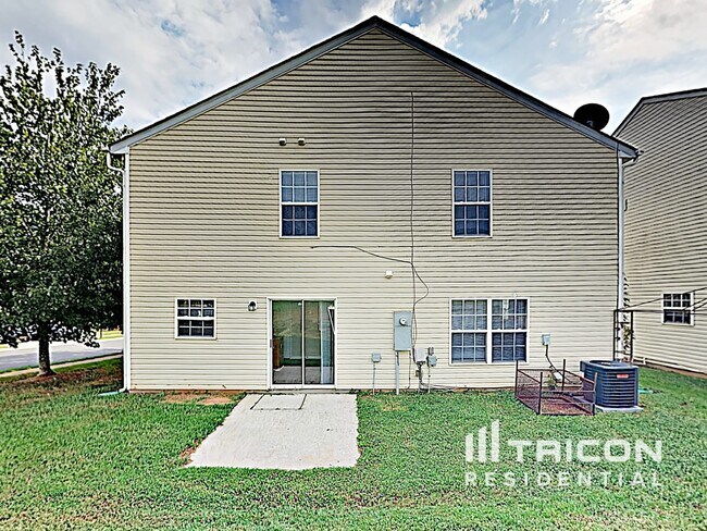 Building Photo - 5251 Grays Ridge Drive Charlotte NC