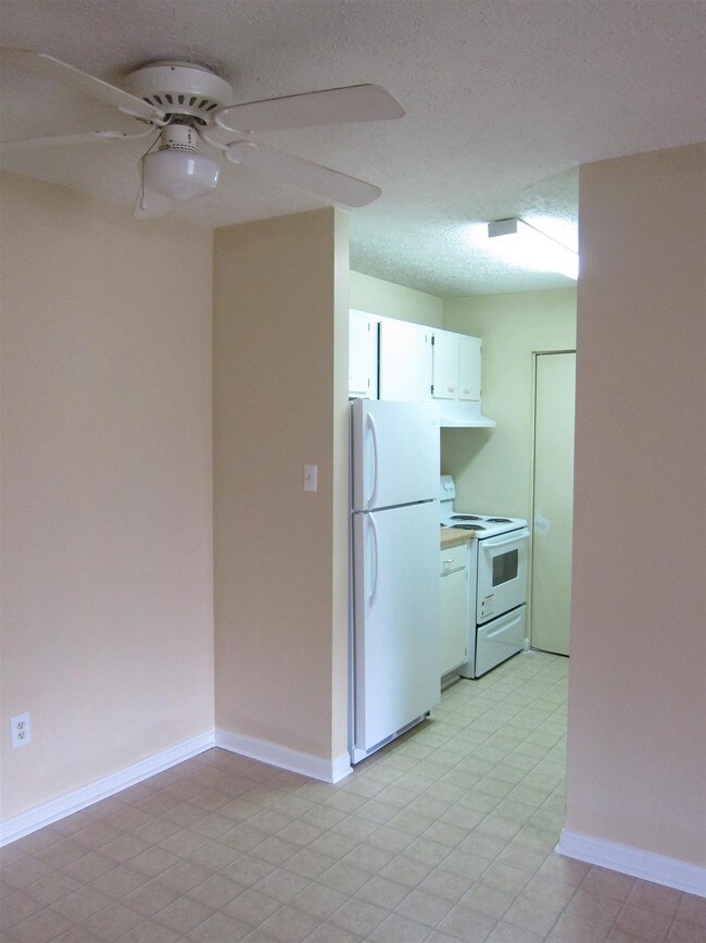 Keystone Farms Apartment Homes Owensboro, KY Apartment Finder