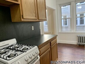 Building Photo - 1171 Boylston St