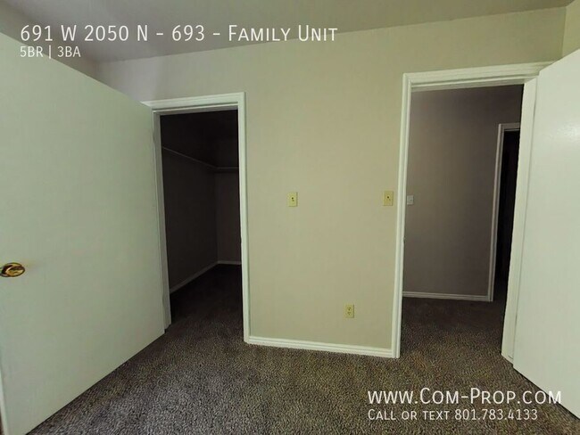 Building Photo - 691 W 2050 N