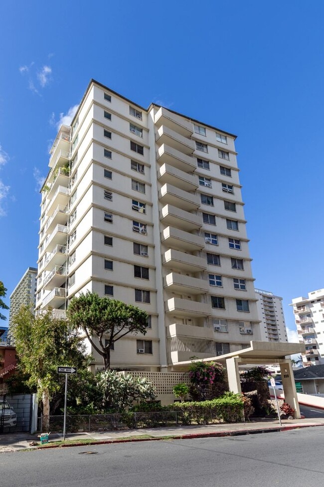 Building Photo - 222 Lili?uokalani Ave