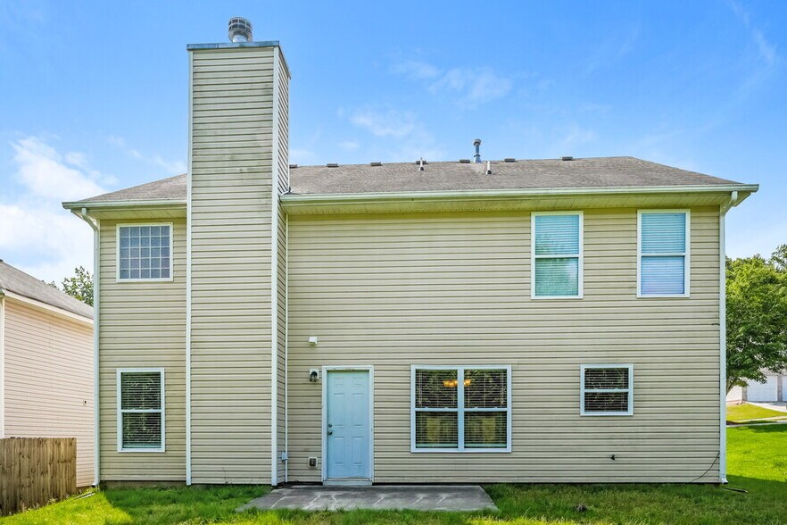 Building Photo - 4618 Ash Tree St SW