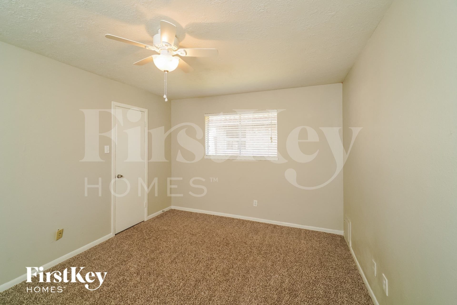 Building Photo - 4611 White Cloud Ln
