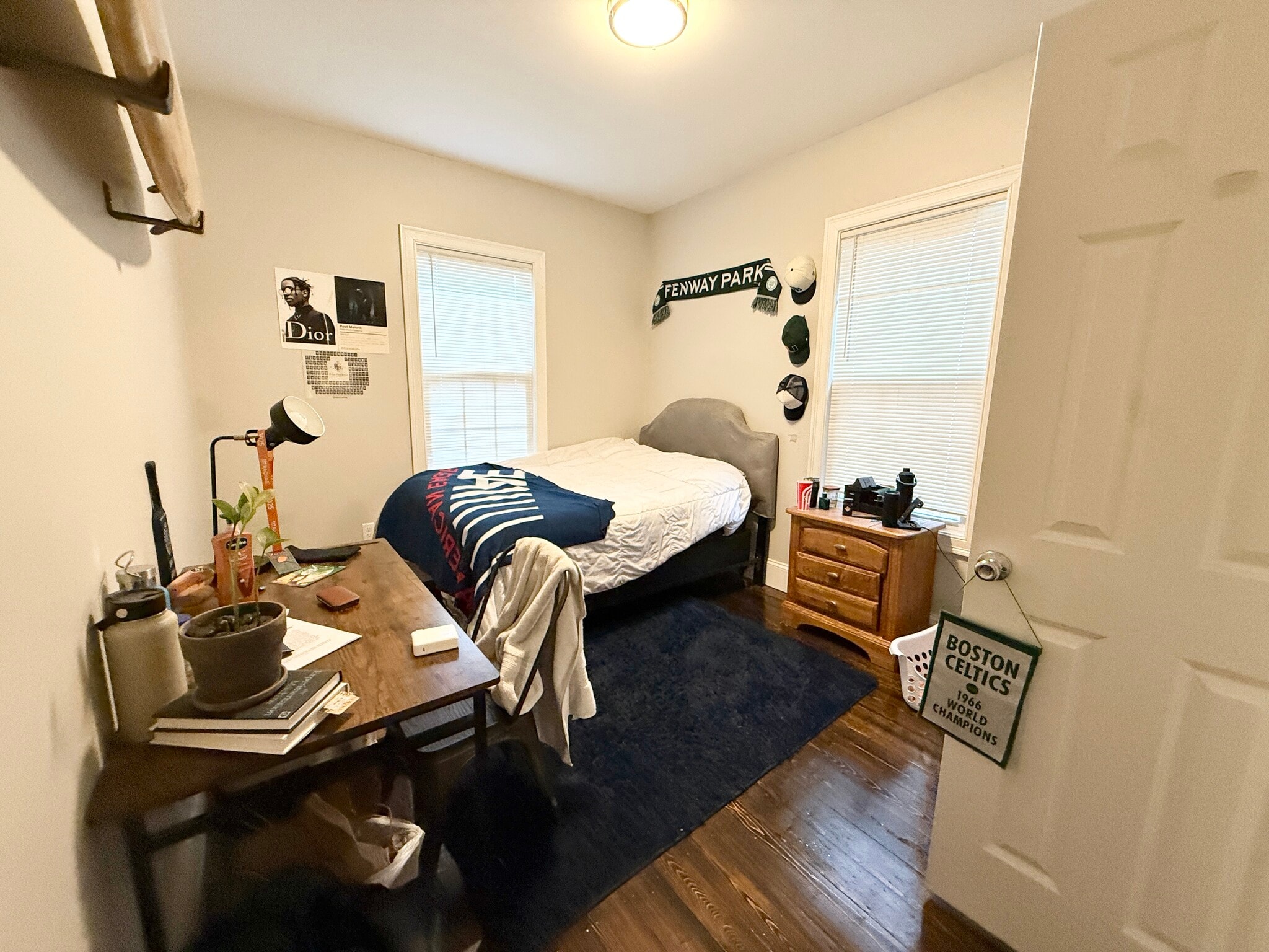 Building Photo - 91 Hillside St