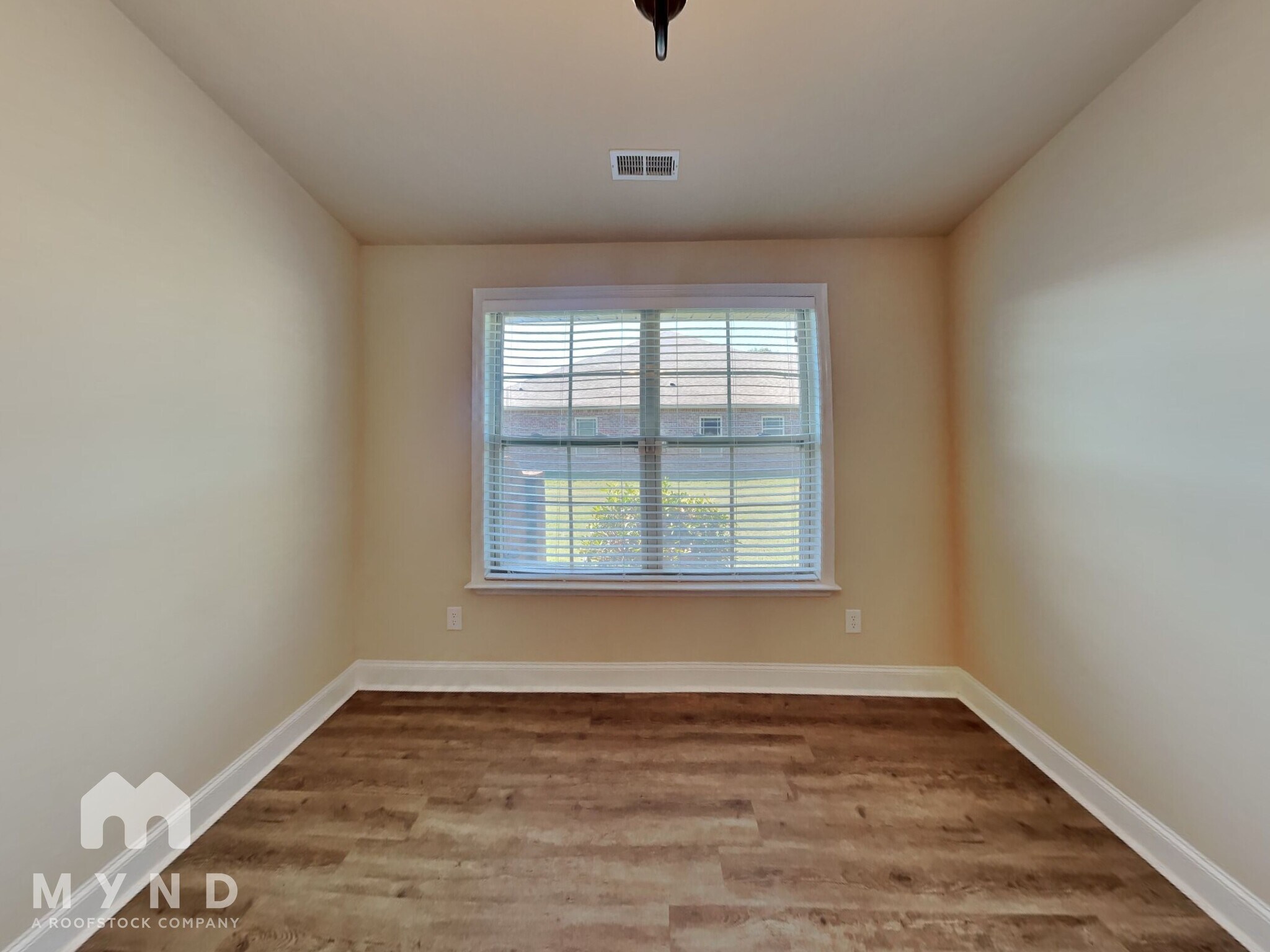 Building Photo - 601 Summer Cove Cir NW