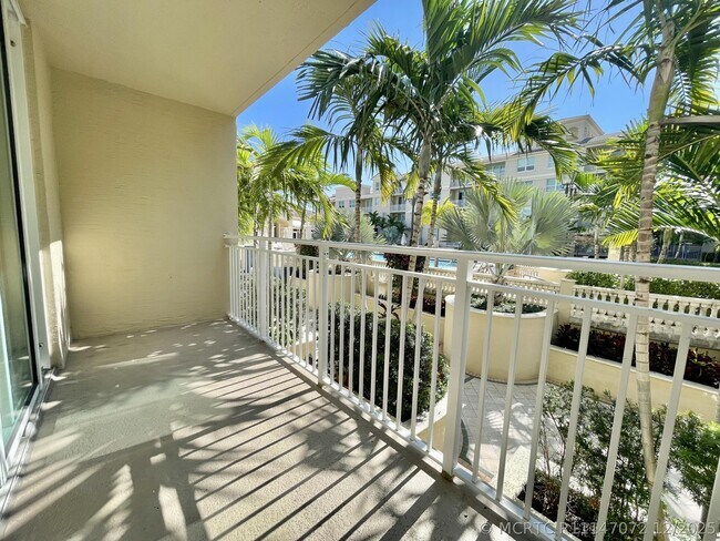 Building Photo - 99 SE Mizner Blvd