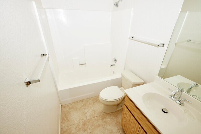 Building Photo - 3069 Tetons Ct
