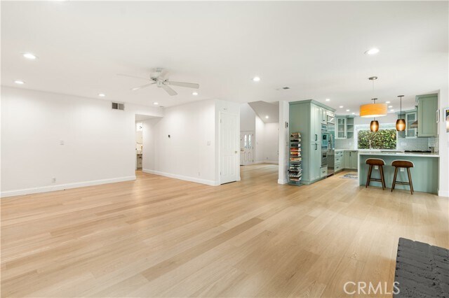 Building Photo - 5503 Hartglen Pl