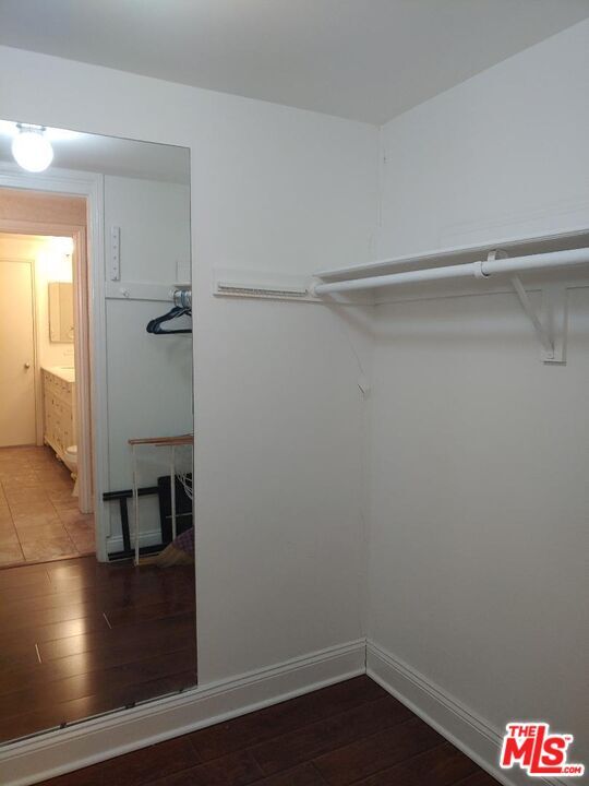 Building Photo - 23918 De Ville Way