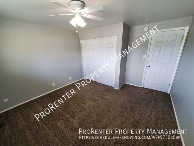 Building Photo - 865 E 350 N