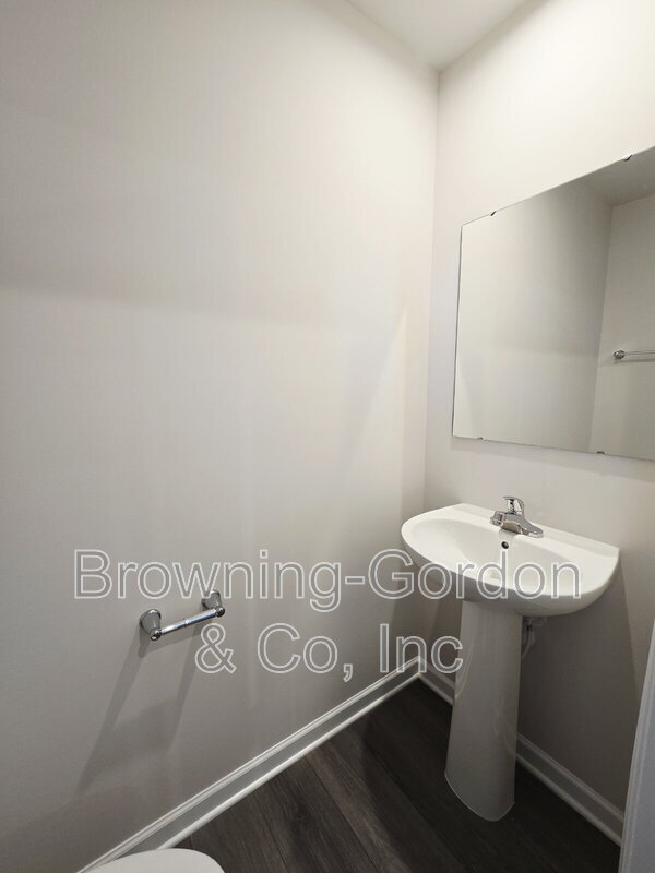 Building Photo - 2757 Thornton Grove Blvd