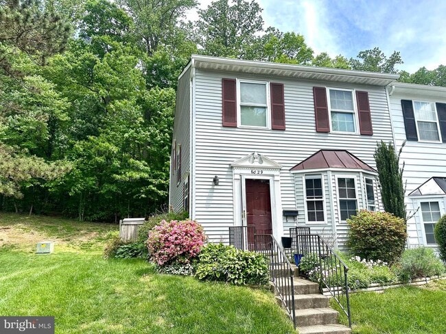 Building Photo - 6029 Selwood Pl
