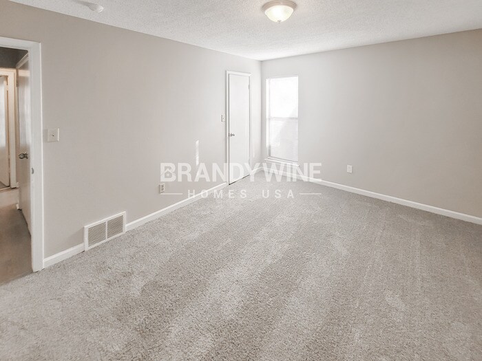 Building Photo - 4031 Friendly Way