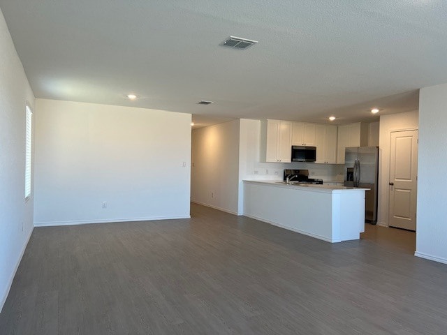 Building Photo - 531 Paris St