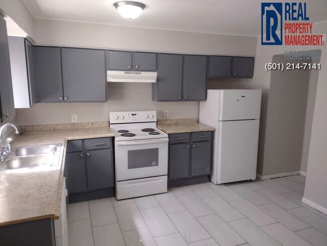 Building Photo - 5301 Southboro Ct