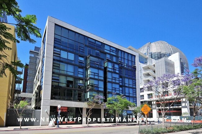 Building Photo - Modern Icon one bedroom in the heart of East Village! Small Pet OK! Available Now! 1 Pkng Space I...