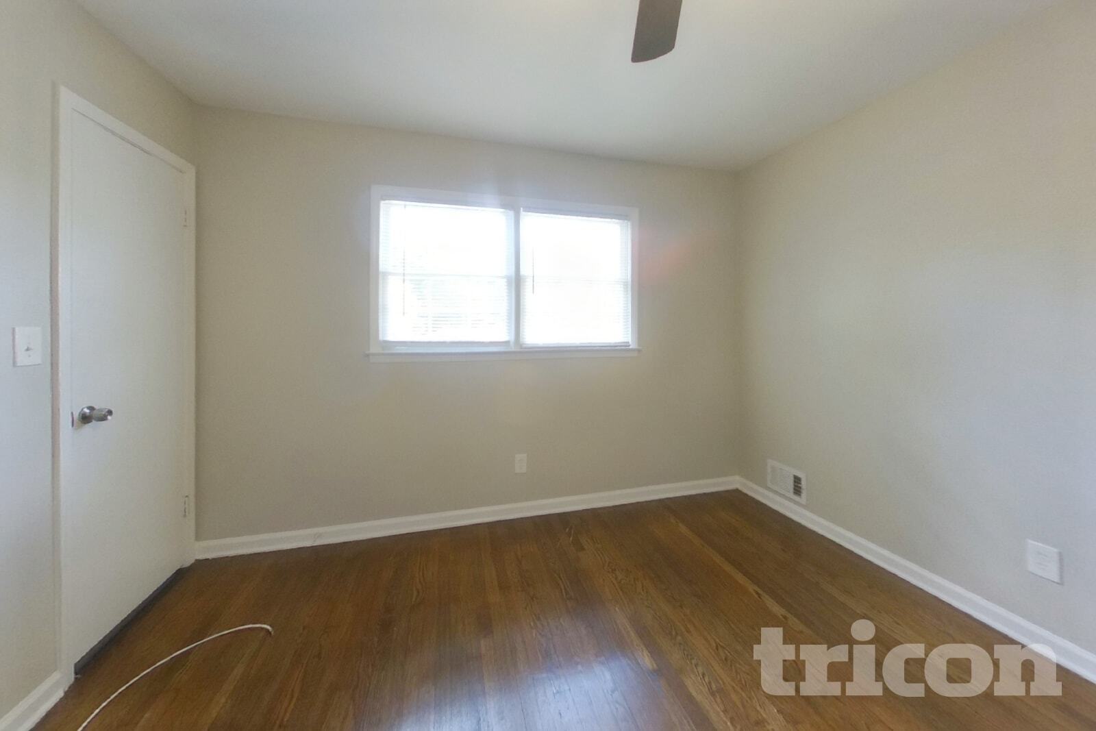 Building Photo - 952 Celtic Cir