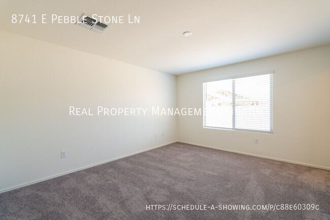 Building Photo - 8741 E Pebble Stone Ln