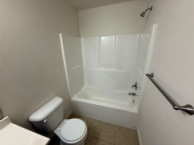 Building Photo - 7382 Noah Ct