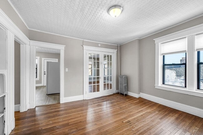 Building Photo - 92 Woodside Terrace