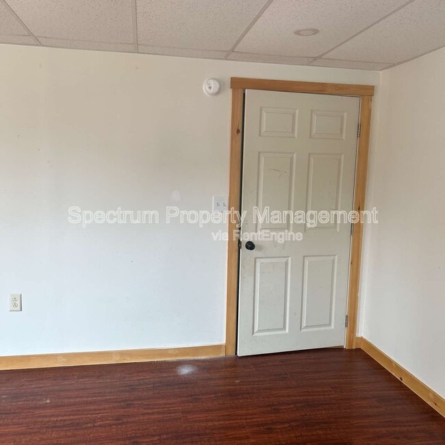 Building Photo - 107 Thomas McClellan Rd