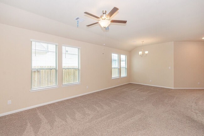 Building Photo - 14657 E Pine Heart Dr