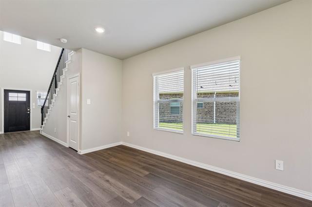 Building Photo - 4018 Sandstone Dr