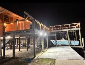 Building Photo - 213 Terry Dr