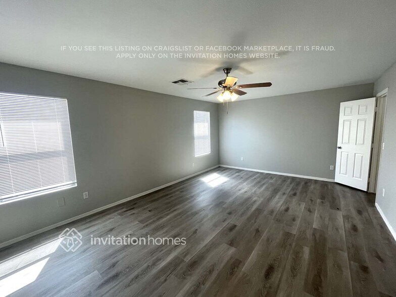 Building Photo - 1429 S Crossbow Ct