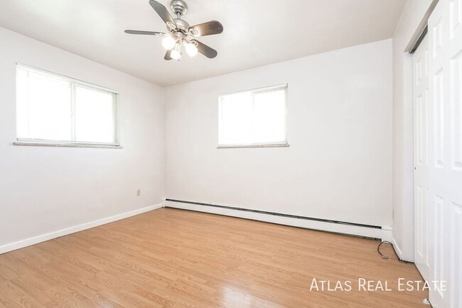 Building Photo - 9955 W 59th Pl