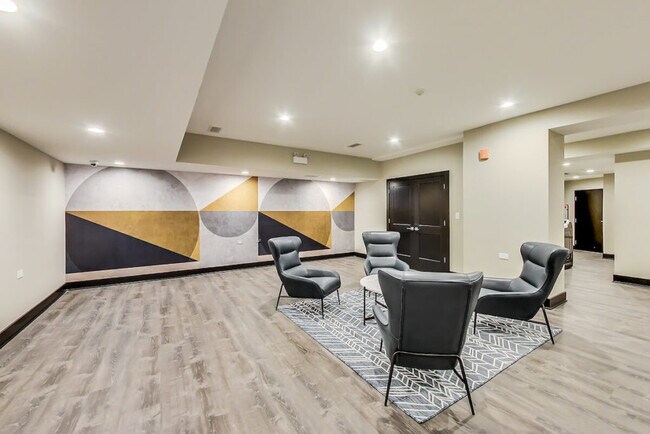 Building Photo - Brand New Studio Apartments in Uptown