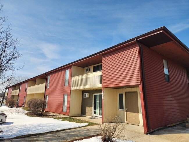 Primary Photo - Rivers Edge Apartments