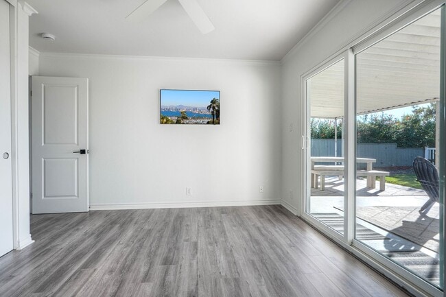 Building Photo - 254 Gloxina St