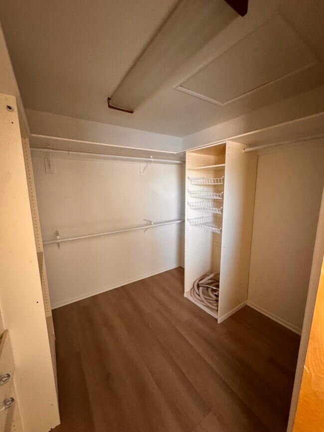 Building Photo - 5183 Topanga Canyon Blvd