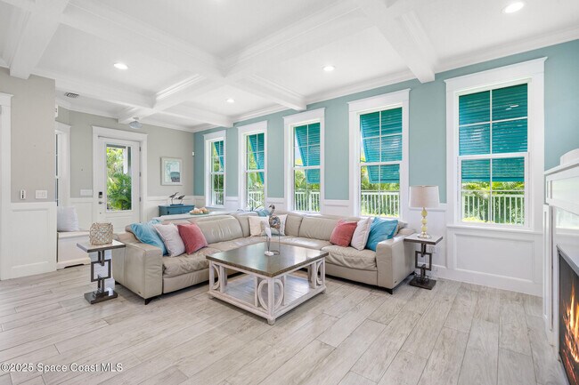 Building Photo - 14 Cottage Ct