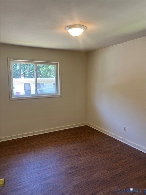 Building Photo - 601 Monticello Dr