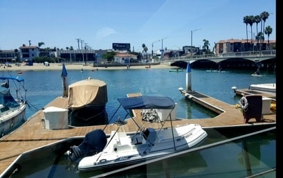 Building Photo - LOVELY LIVING IN NAPLES CANAL!