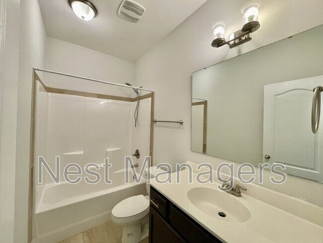 Building Photo - 279 Cromwell Ct