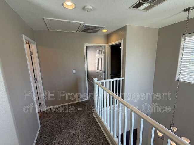 Building Photo - 4320 Laguna Garden Ave