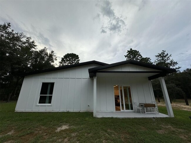 Building Photo - 5841 SW 204th Ave