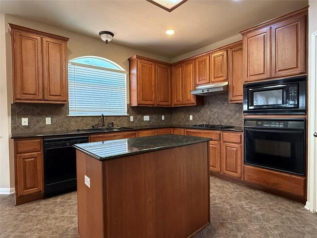 Building Photo - 11128 Sandstone Trail