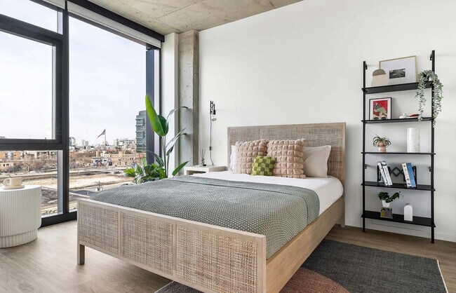 Building Photo - 1145 W Fulton Market