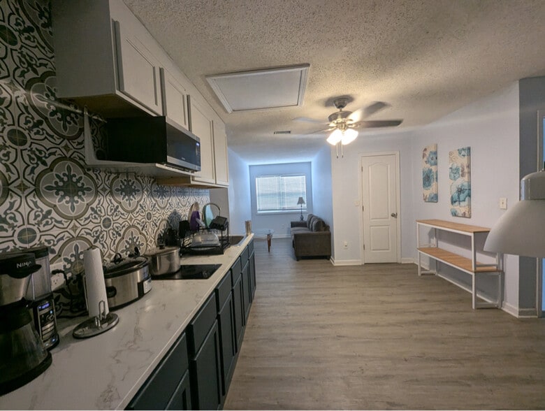 Building Photo - 1 Woodland Dr