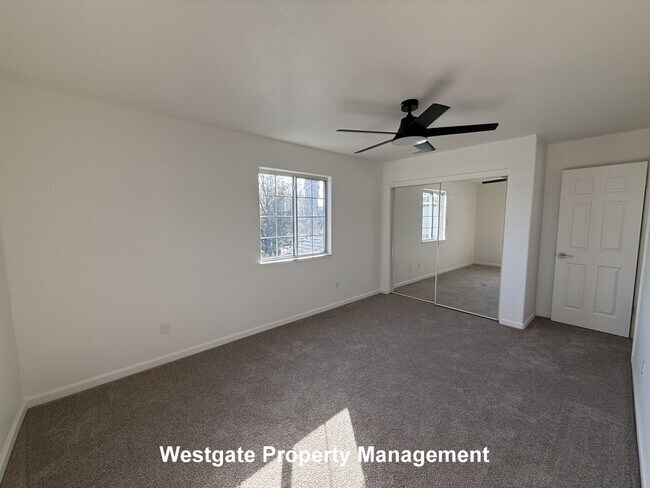 Building Photo - 737 Judith Ct