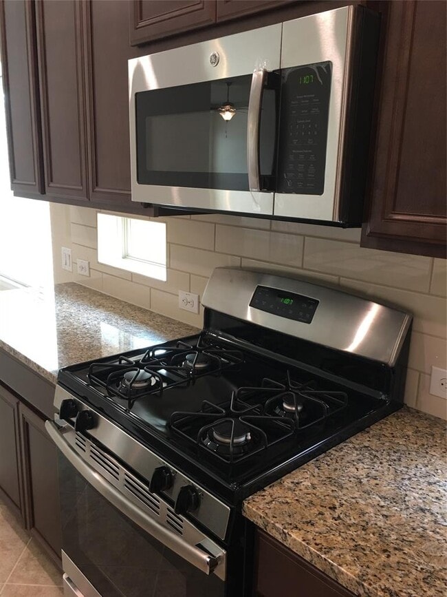 Building Photo - 4047 Flowstone Ln