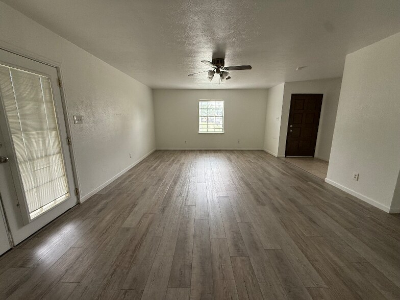 Building Photo - 7612 Whirlwind Dr